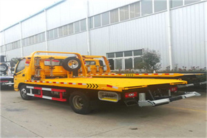 揭阳附近拖车救援搭电