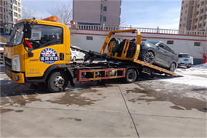 揭阳救援拖车费用怎么算